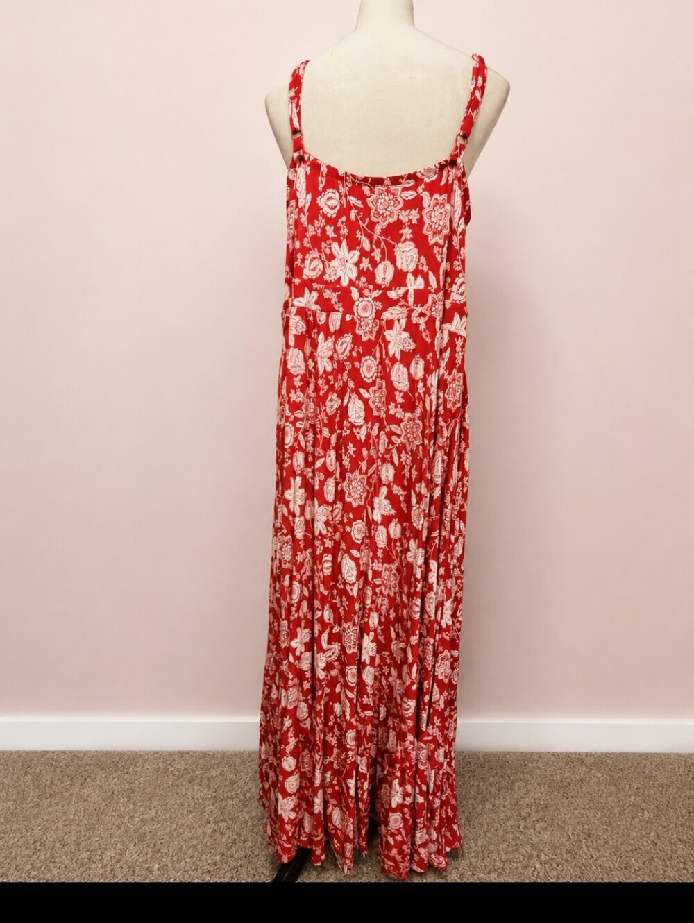 Red Floral Maxi Dress with Adjuatable Straps - Picture 3 of 4